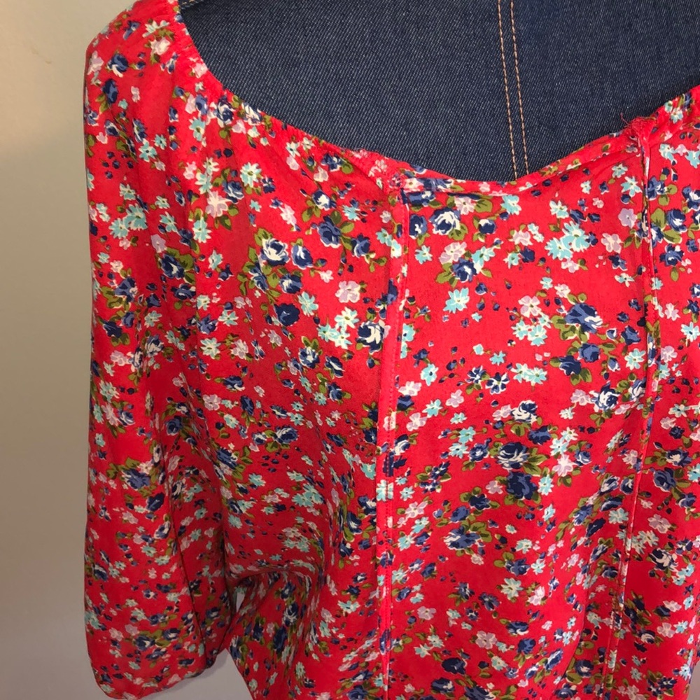 Forever 21 Floral Print Red Elastic Hem Boho Top - Picture 2 of 6